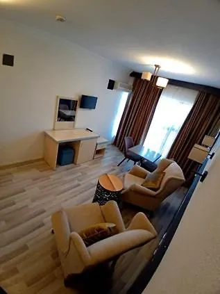 Hotel Bonjo Club 3*